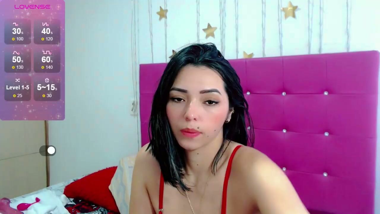 Sara_arias00 young 26-Jan-2026