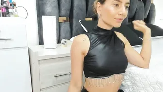Ziataylor fit cam girl