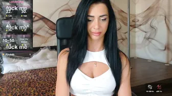 naomiscarlett smoke live webcam show