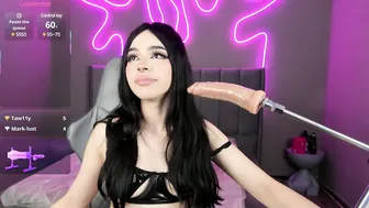 sabrina_bloom_ (06-19-2025)