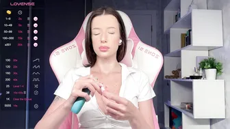 Fairy_bloomix cam girl chat (06-19-2025)