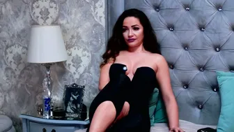 donna_klein bigass hot webcam video