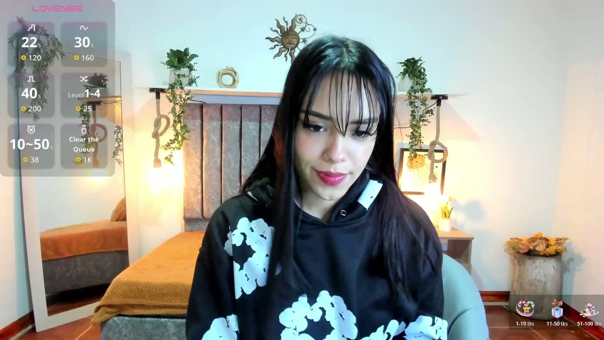 nenita__ (01/28/2026) latina