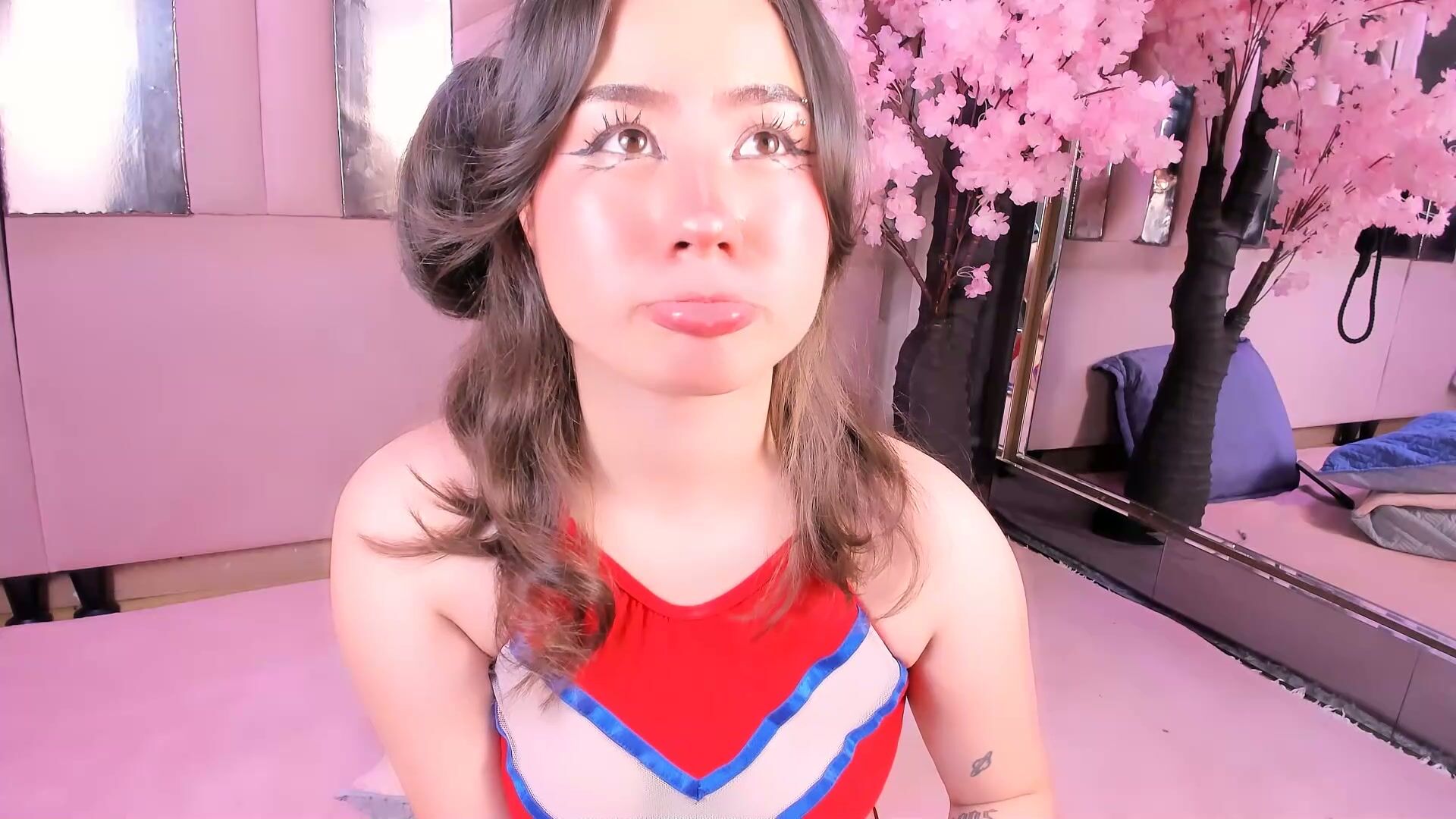 naomii_star cam sex chat 28-Jan-2026