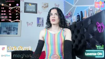 meghan_sexyy posing on cam 28-Jan-26