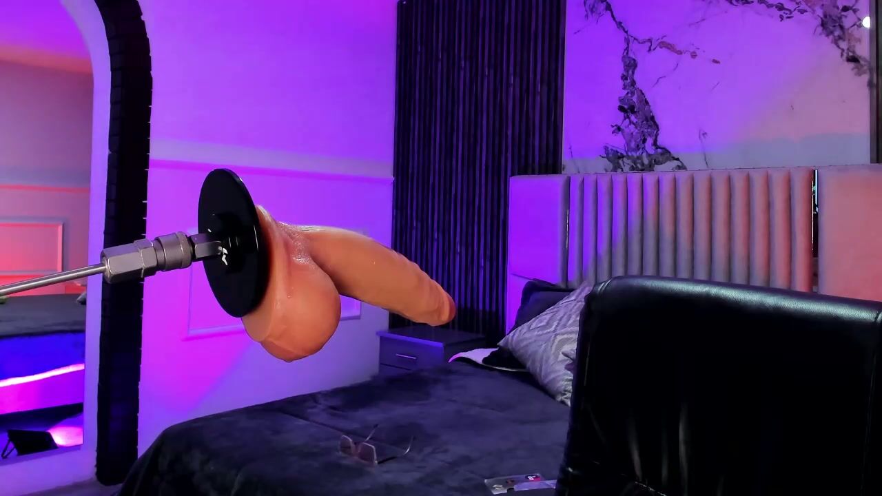 parisbloom deepthroat 01/28/2026