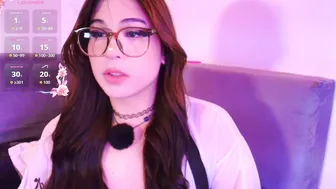 Yuri_stars sex chat webcam chat