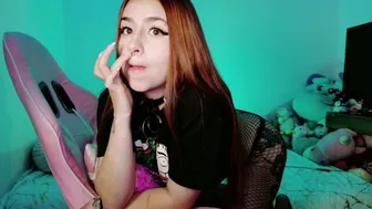 urbaby6irl recorded nude video 633040