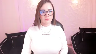 Sarahrhodes_ bigboobs 01-28-2026