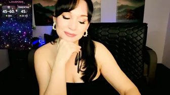 sofia_ford 01/28/2026 nylon