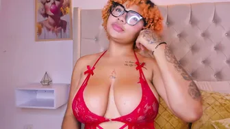 eloisa_cleavage_ recorded nude video 633954