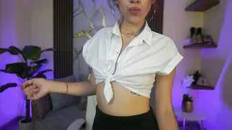 tessaafox smalltits cam chat