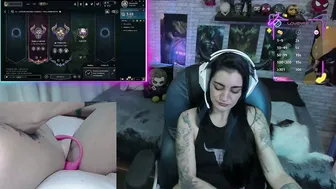 mature_gamer recorded nude video 634303
