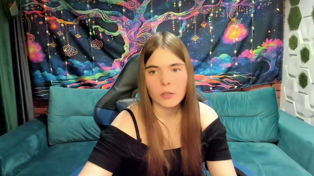 miraa_bloom cam show (01/28/2026)