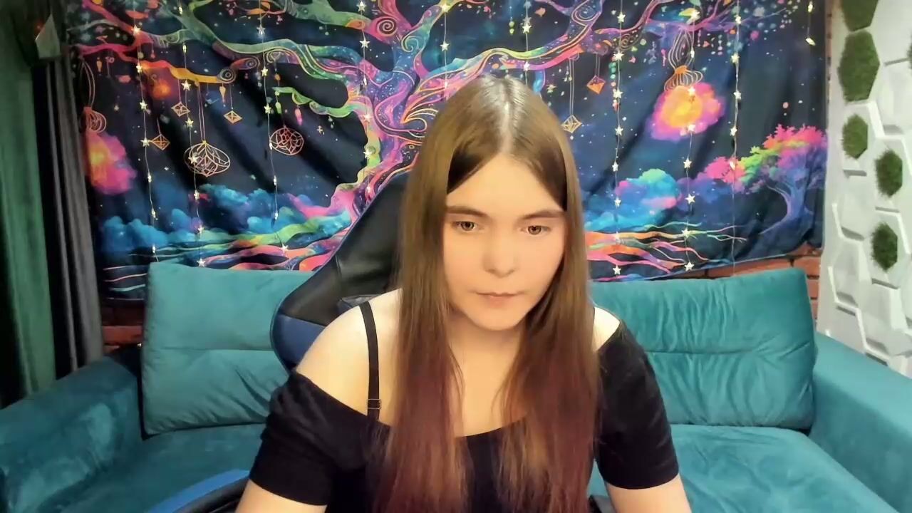 Miraa_bloom xxx video 01/28/2026