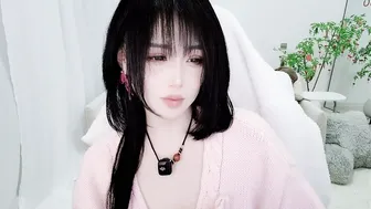 Zhen0 nude cam 29-Jan-26