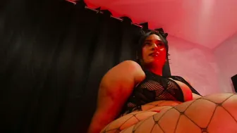 pervert_extrabigboobs recorded nude video 635813