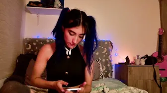 Nusitacouple2 posing on cam cam girl