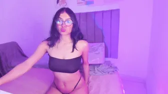 roxanedewalle cam nude 01/29/2026