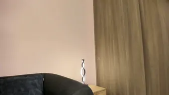 violetta_swift_ posing on webcam cam chat