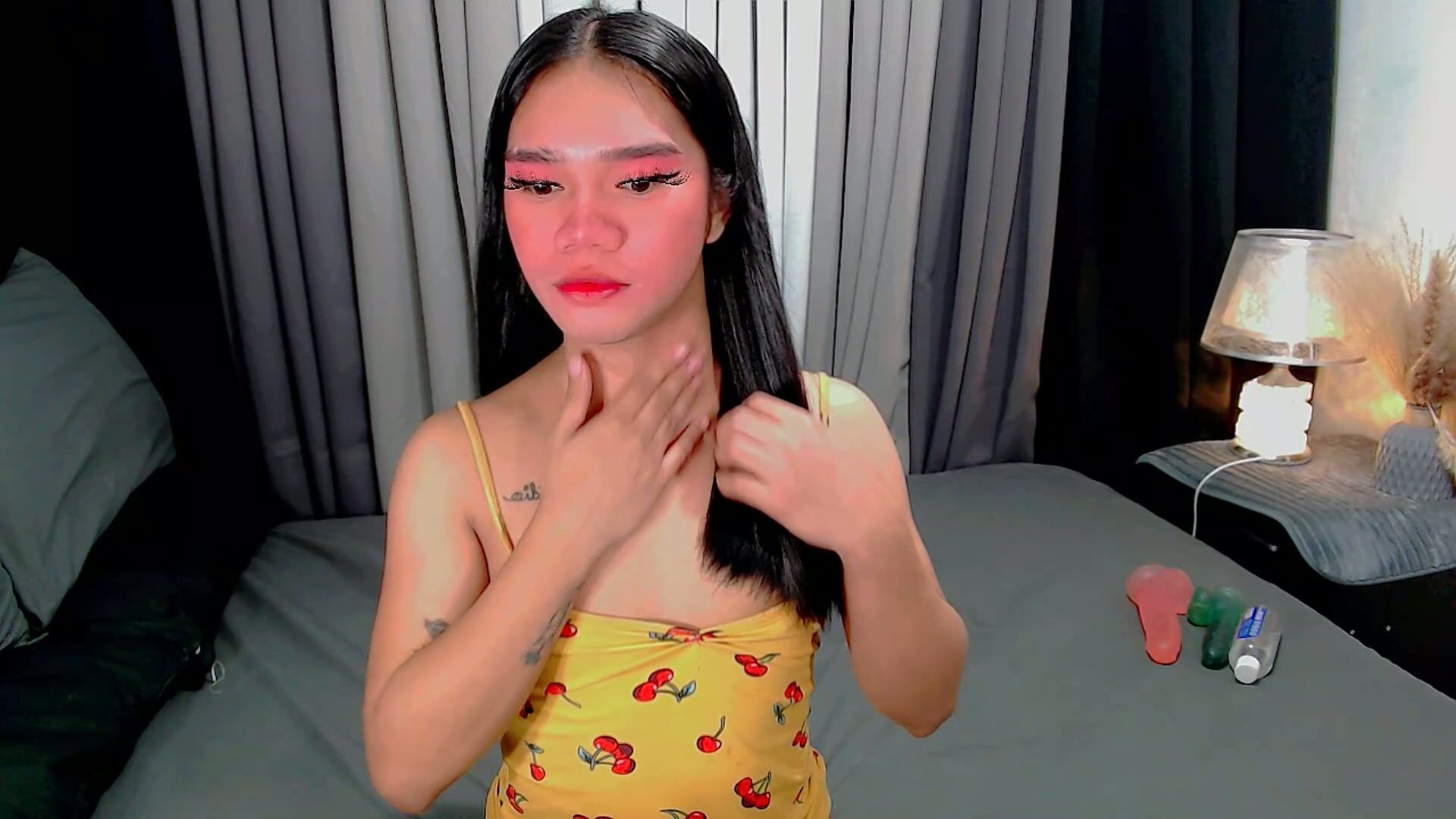 Sweet_zoey12 sex cam sex chat cam