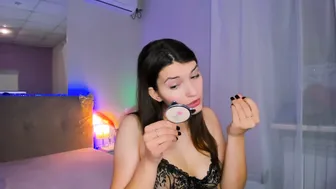 laura__leee recorded nude video 637703