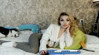 ellamilla recorded nude video 637791