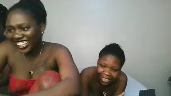 royal_goddes lesbian sex porn cam