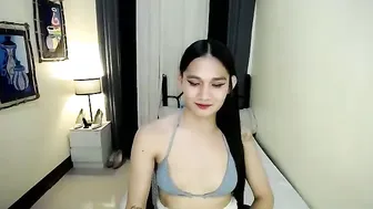 Xtspetitehugecock 01/29/2026 hot