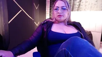Clio_queen naked (01/29/2026)