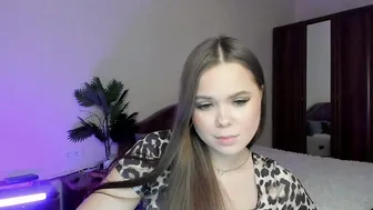 alice_love_888 recorded nude video 639960