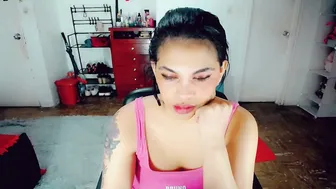 emma_diva 19-Jun-25
