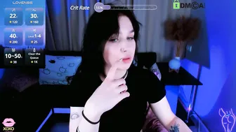 Lia_xxgirl piercing 06/20/2025