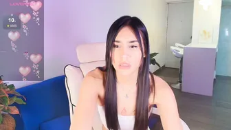 Leyla_mercier chat sex 06-20-2025