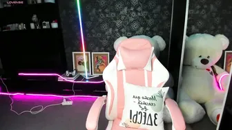 emiliyaqueen recorded nude video 64836