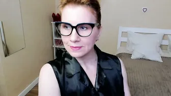 seductive_foxy_ redhead chat xxx
