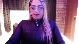 clio_queen recorded nude video 640326