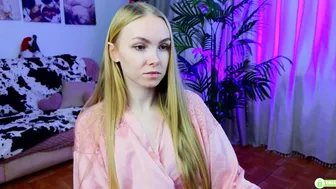 olivia_hi 30 January 2026 blonde
