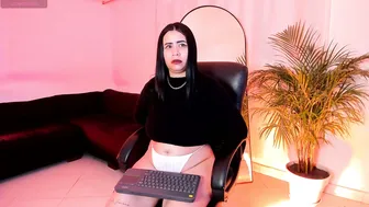 im_maitee on webcam (01/30/2026)