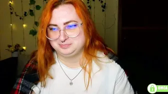 Alicia_side_red nonude 01/30/2026