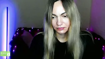 mikkey_mouse8 nonude cam video