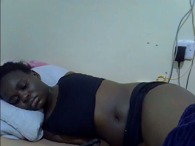 creamyypussyy ebony - 01/31/2026