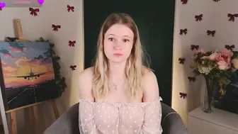 Emilyhewell blonde amateur cam video