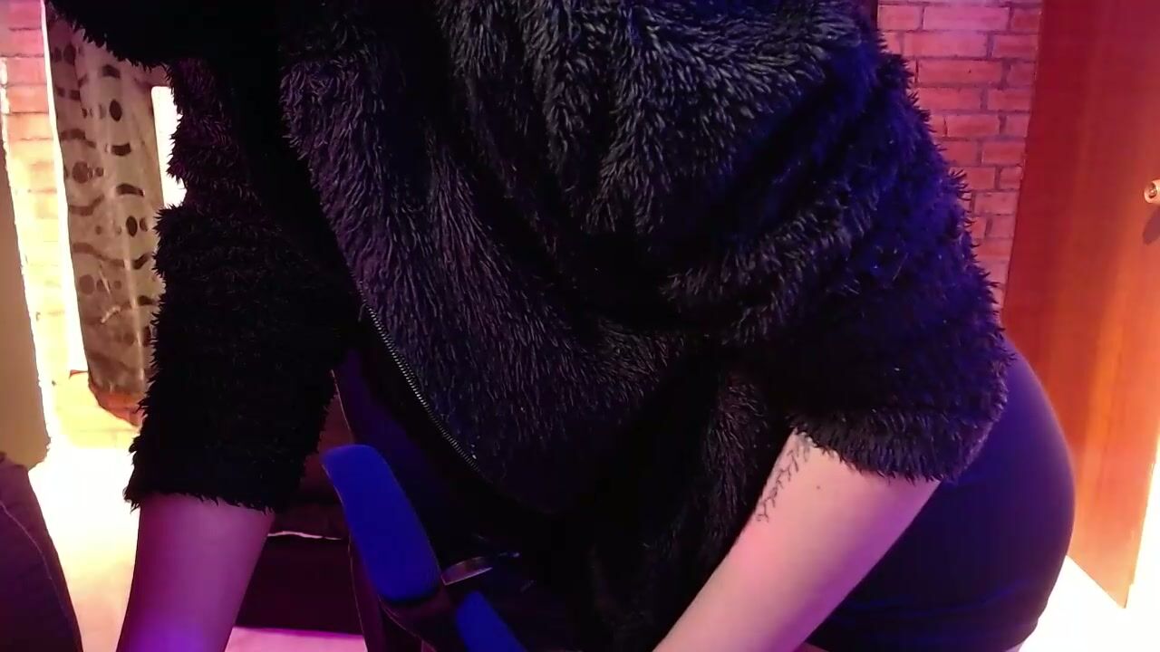 Rihana_lombardi live webcam show - 01/31/2026