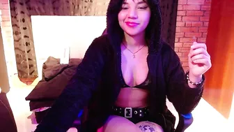 Rihana_lombardi sex chat - (01/31/2026)