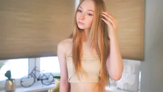 kyleepassley shy posing on cam