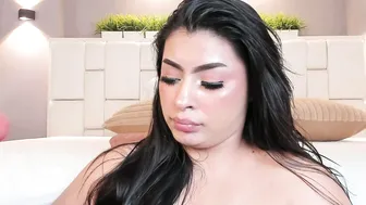 Samanthaa_22_ posing on cam porn xxx