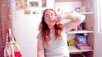 Linda_giggle 20-Jun-25 cam video