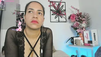 mature_joanne_ posing on webcam (06/20/2025)