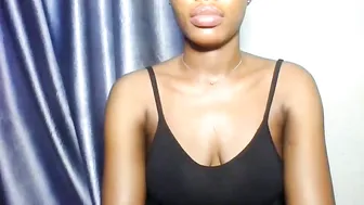 yourfavcamgirl_ 01-Feb-26 webcam show